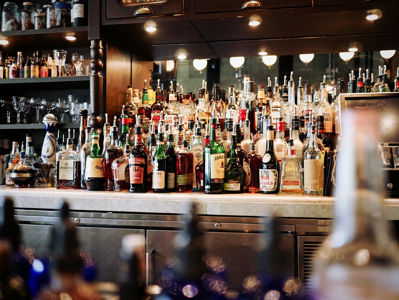 The Case for Eating Alone at the Bar